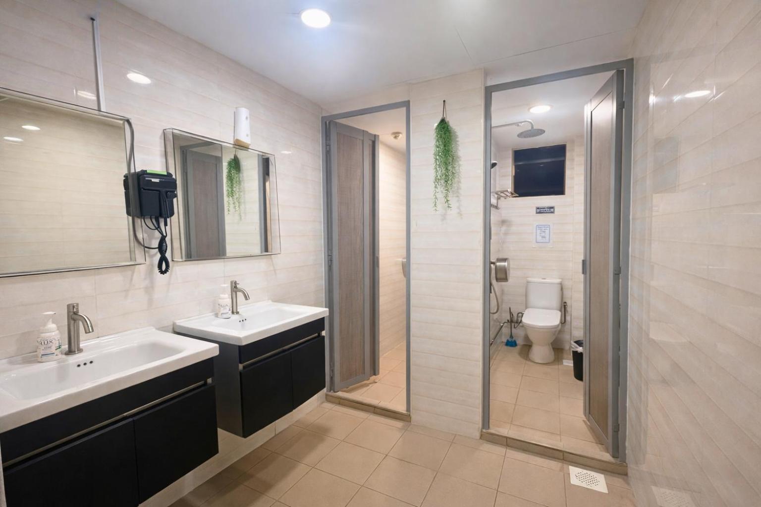 Single Room Common Bathroom